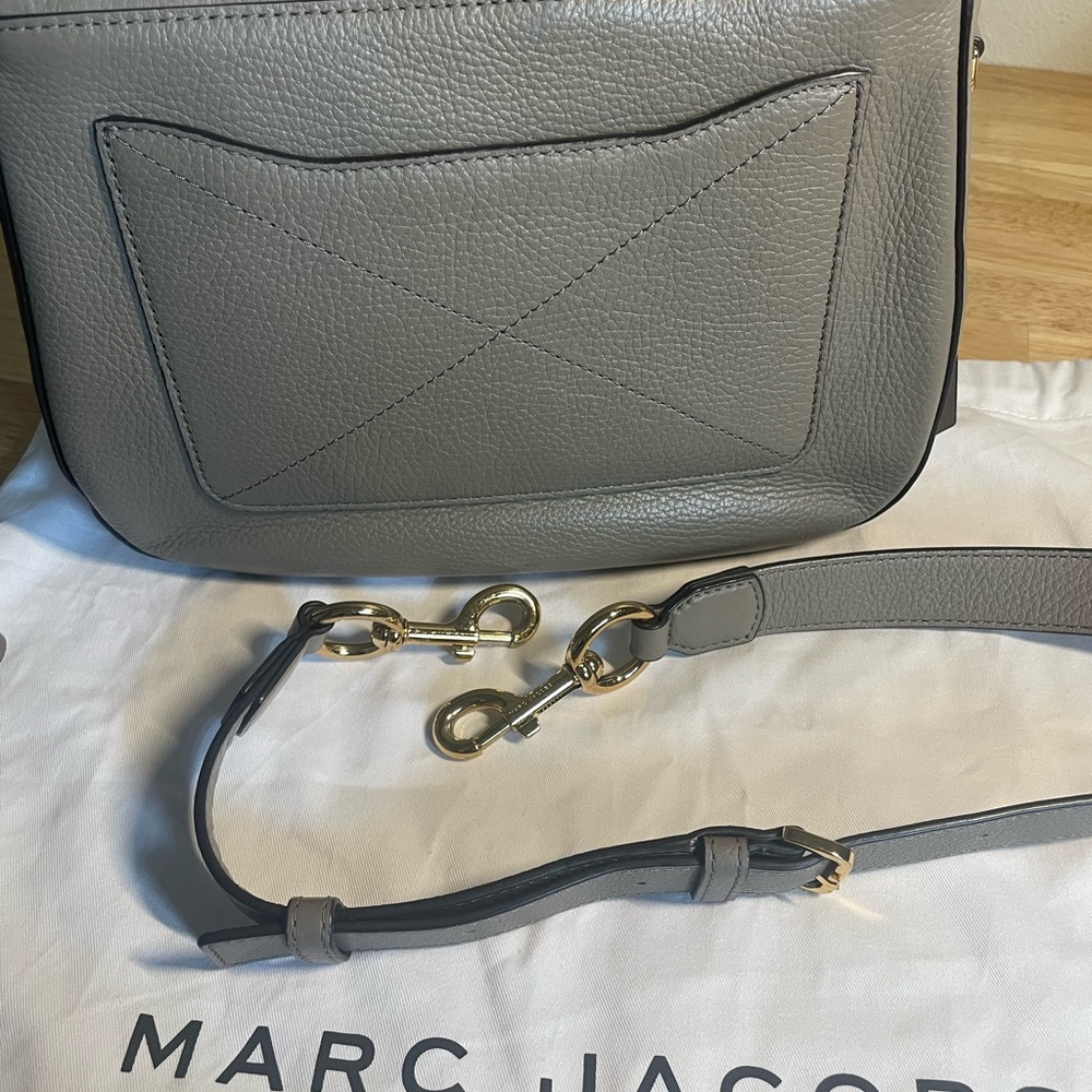 Marc Jacobs Recruit Nomad Pebble Leather Crossbody bag in Taupe Pre-owned